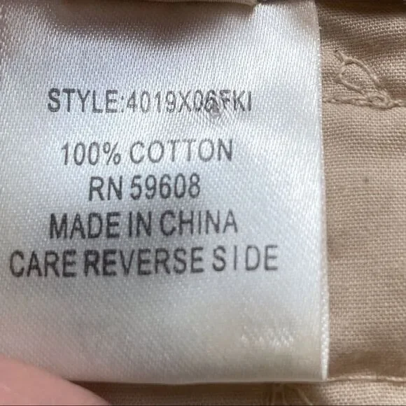 Freedom to Change Front Zip Quilted Vest Size Large - Picture 4 of 8